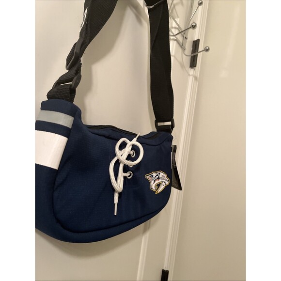 Pro-FAN-ity by Littlearth NHL Nashville Predators Jersey Crossbody Purse Bag - Picture 6 of 16